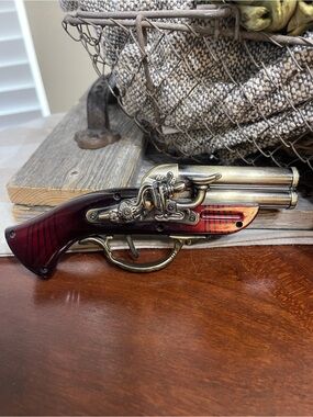 Vintage Flintlock Pistol Lighter